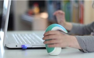 Διαδικτυακή χειραψία… εξ αποστάσεως